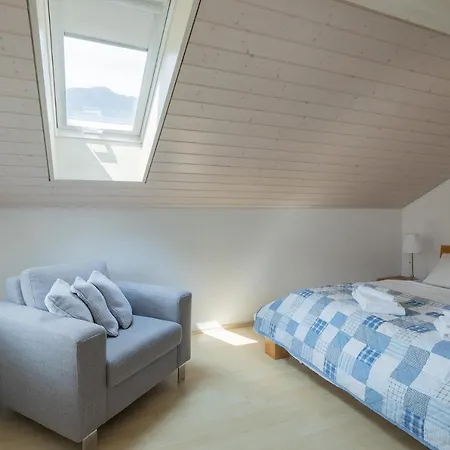 Apartment Mohn