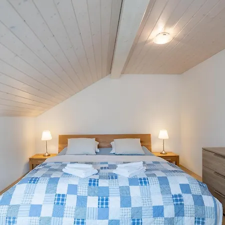 Mohn Apartment *